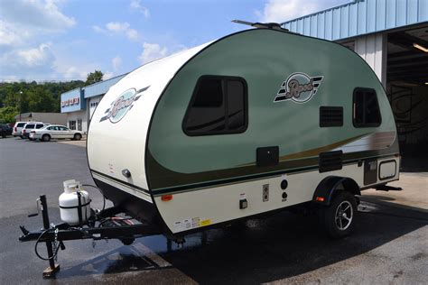R pod camper - The newly announced Forest River r•pod RP-153 is a relatively small, lightweight travel trailer that sports a rear entry much like you’d find in a pickup camper. In fact, the layout of this trailer is not …